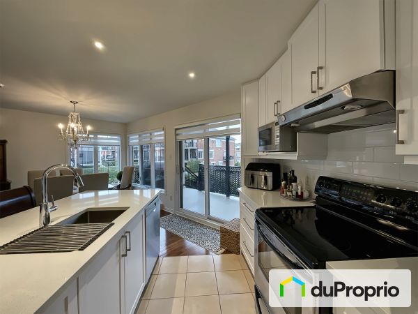 2-9040, rue le Corbusier, Brossard à vendre