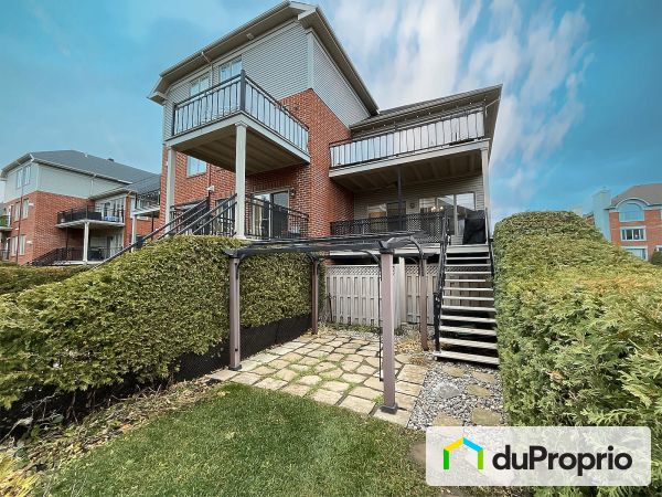 2-9040, rue le Corbusier, Brossard à vendre