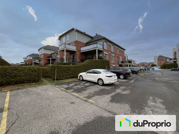 2-9040 rue le Corbusier, Brossard for sale