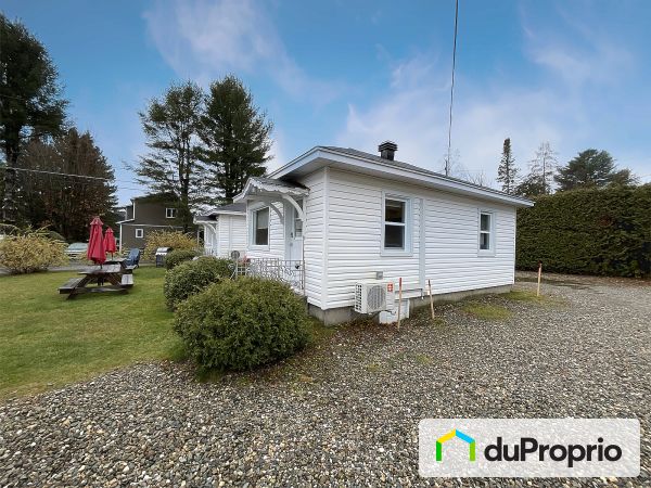 217 ave des Scouts, Magog for sale