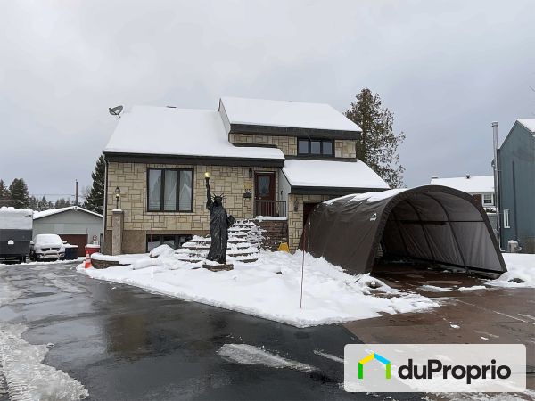 915, 83eme Rue, St-Georges à vendre