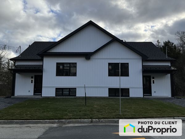 rue Mount, Sherbrooke (Lennoxville) à vendre