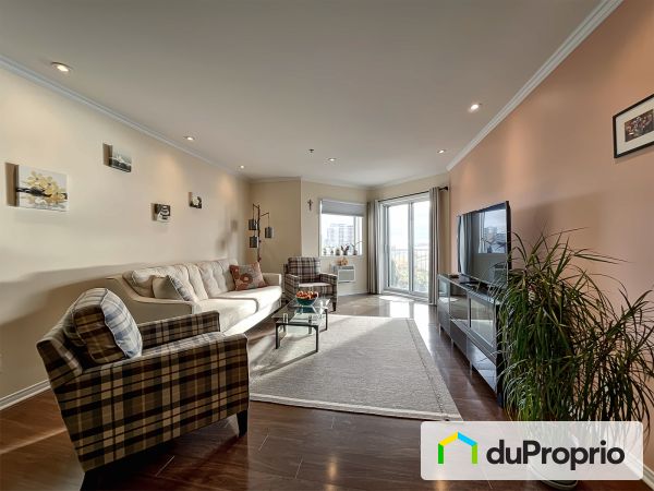 Salon du logement - 719-7680, boulevard Marie-Victorin, Brossard à vendre