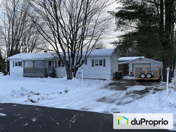 17, rue du Parc, Ste-Victoire-De-Sorel à vendre