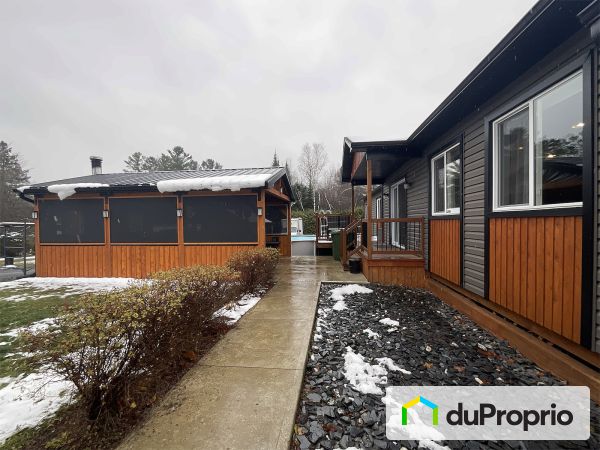 6576, rue des Enclaves, Sherbrooke (Rock Forest) à vendre