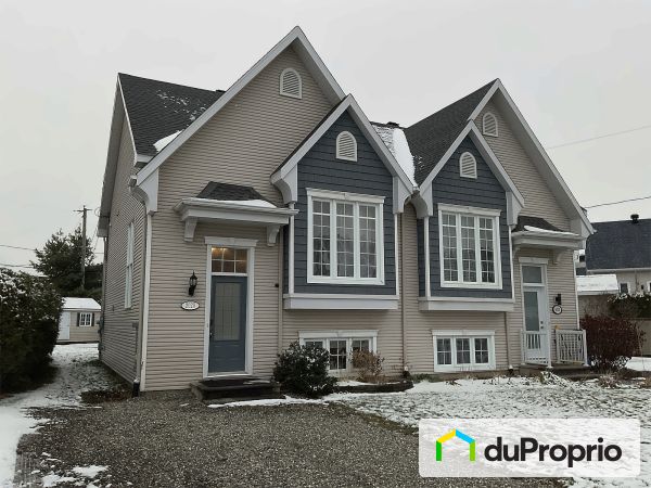 2020 rue des Clématites, Duberger for sale