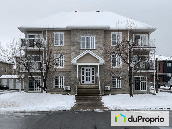 302-15865, avenue Saint-Luc, St-Hyacinthe à vendre
