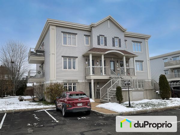 2968, rue de Port-Louis, Duberger à vendre