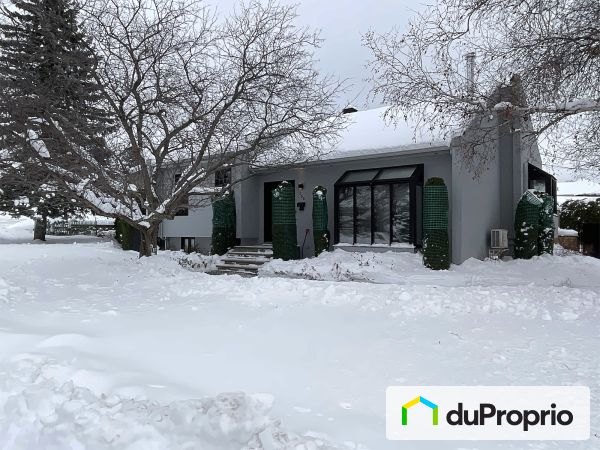 152 rue Arseneault, Alma for sale