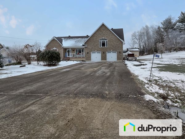 37, chemin des Bâtisseurs, Val-Des-Monts (Perkins) à vendre