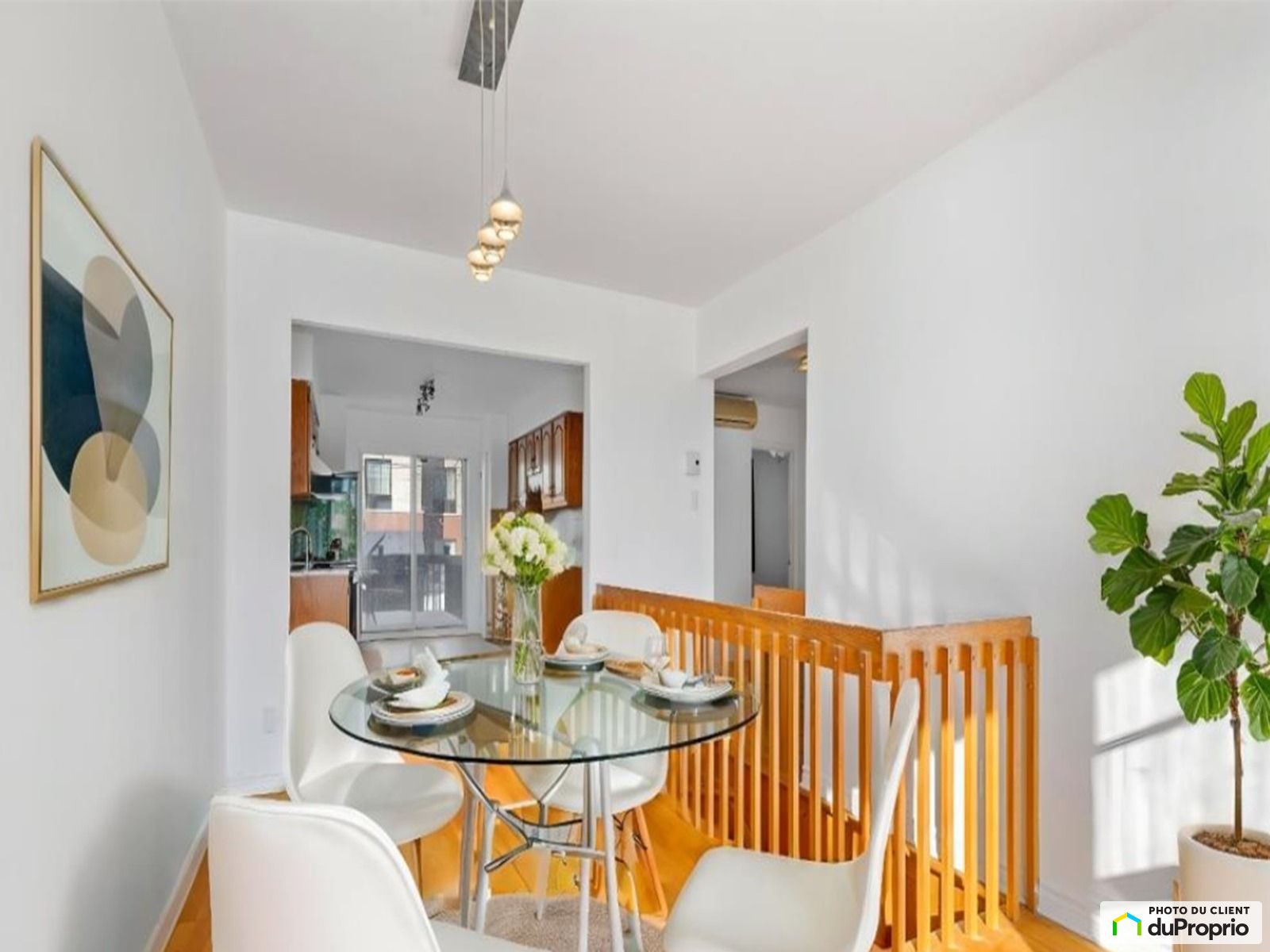 1 2 841 Place Darieux — photo 3