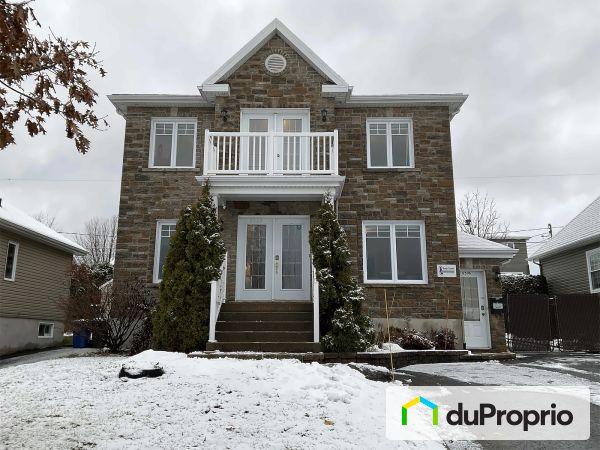 6596, rue de Vénus, St-Émile à vendre