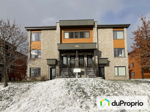 302-7420 rue Jacqueline-Auriol, Ste-Foy for sale