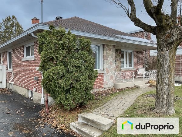 594, rue Breton, Granby à vendre