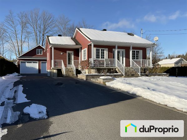832, avenue Beaubec, St-Félix-De-Valois à vendre
