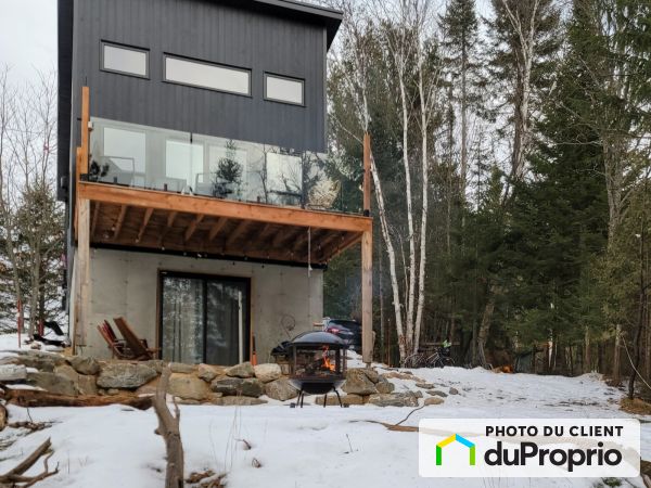 136 chemin des Fondateurs, Lac-Saguay for sale