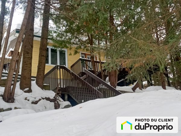 345 rue Juteau, St-Calixte for sale