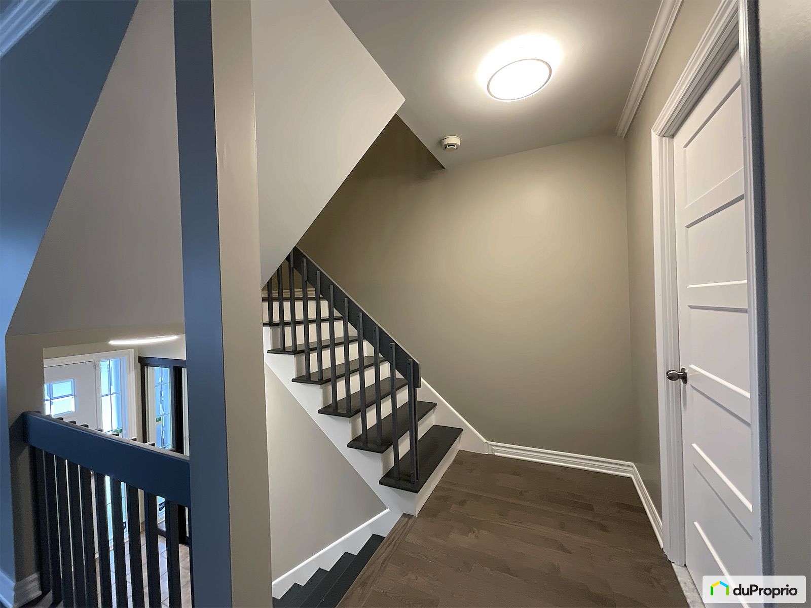 5065 Rue Athena — photo 3