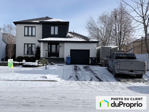 396 rue de la Violette, Otterburn Park for sale