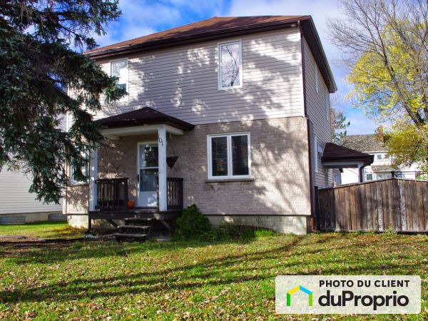 101, avenue Champlain, Rouyn-Noranda à vendre