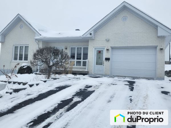 71 boulevard Gagnon, Ste-Claire for sale