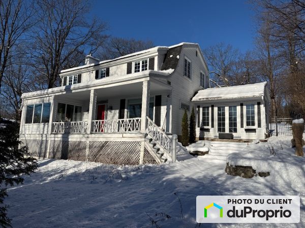 8210, chemin Royal, Ile d&#39;Orléans (Ste-Pétronille) à vendre