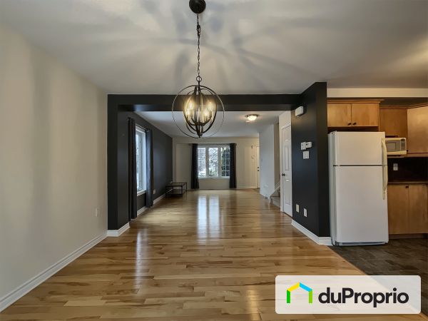 Salle à manger / Salon - 207, rue du Louvre, Gatineau (Aylmer) à vendre