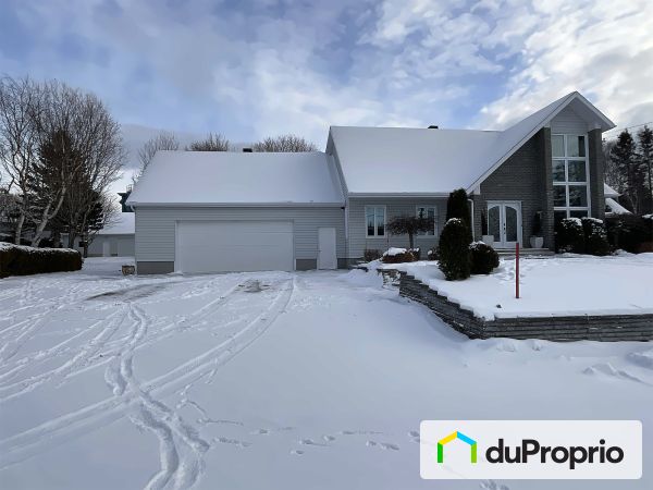 350, rue Cascade, Métis-Sur-Mer à vendre