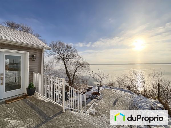 Entrée - 1504, notre-dame est, Trois-Rivières (Ste-Marthe-Du-Cap) à vendre