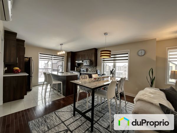 Dining Room - C-56 rue Principale, Ste-Dorothée (Îles-Laval) for sale