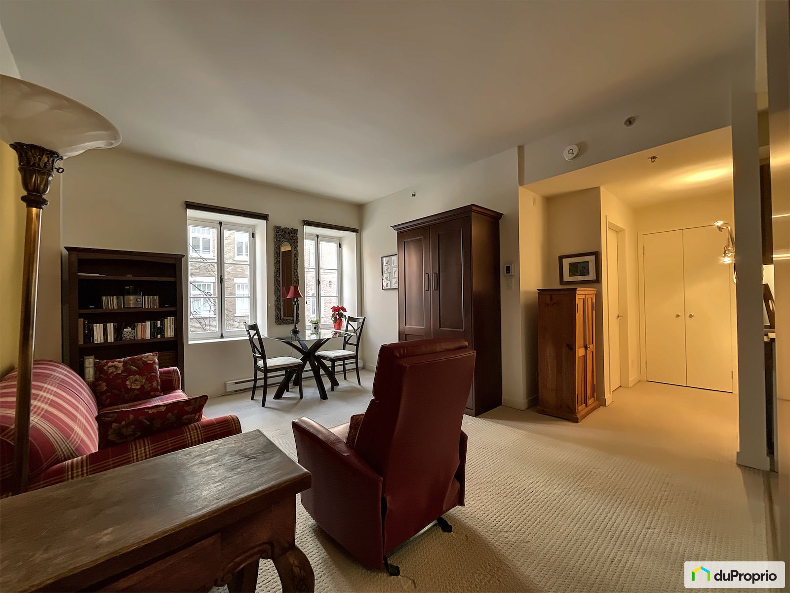 304 545 Rue Jacques Parizeau — photo 1