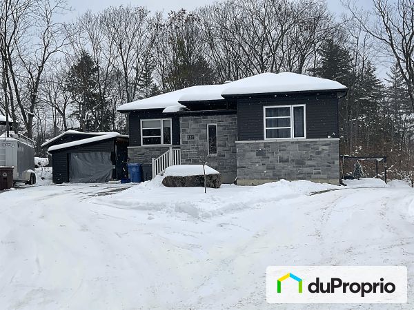 137-137A, rue de Val-des-Cols, Ste-Sophie à vendre