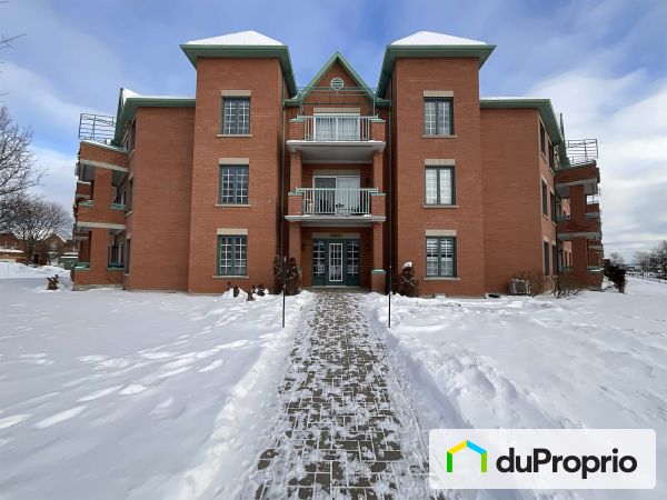 213-6400 rue le Mesnil, Lebourgneuf for sale