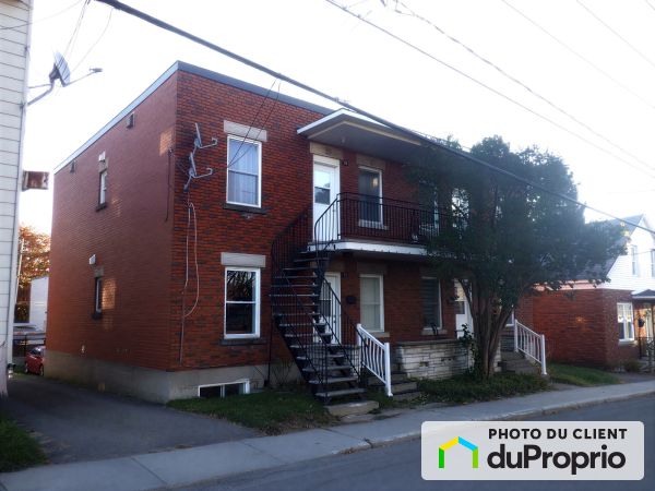 Bâtisse - 329-329-A-331-333-335, rue Brière, St-Jérôme (St-Jérôme) à vendre