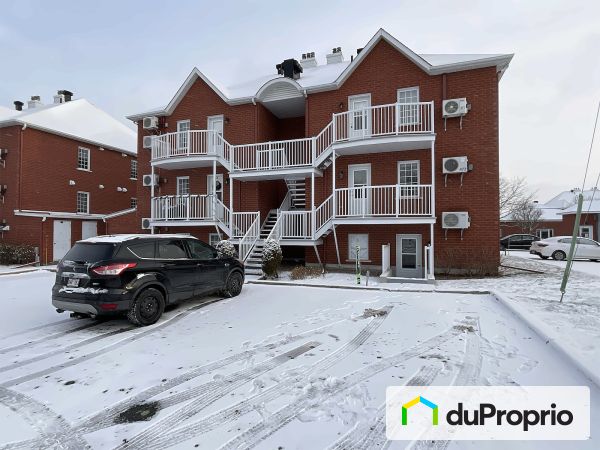 473, chemin du Richelieu, McMasterville à vendre