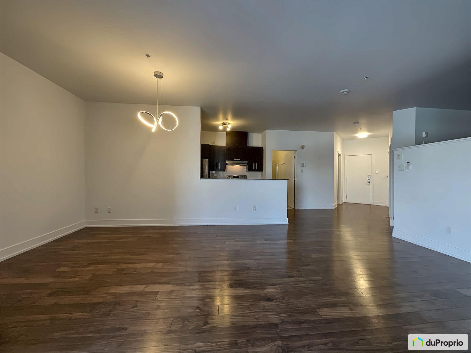 211 6250 Boulevard Chevrier — photo 2