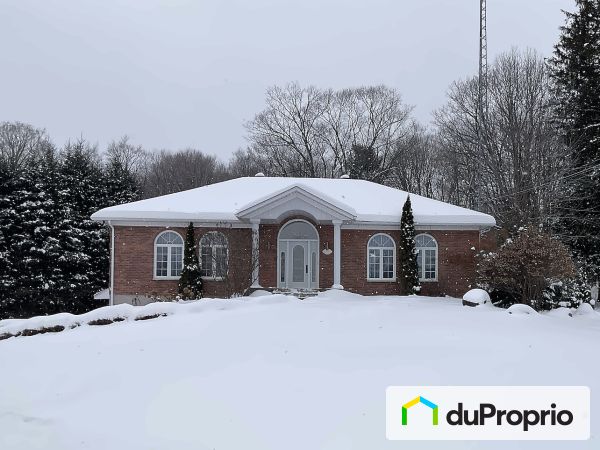 2001 rue Joseph-Dubeau, St-Damien for sale