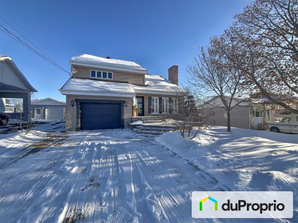 275 rue Pierre-Laporte, St-Tite for sale