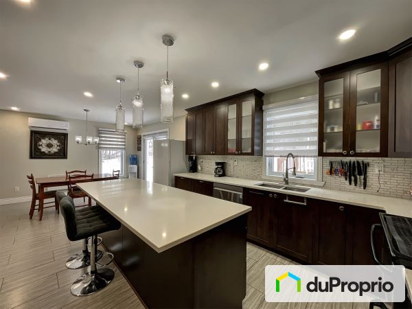 16, rue Western, Waterloo à vendre