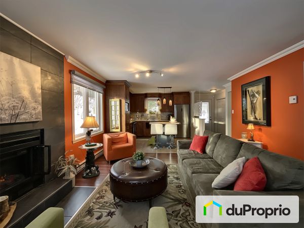 517-116, rue Desjardins, Magog à vendre