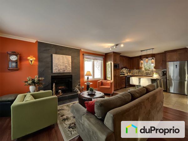 517-116 rue Desjardins, Magog for sale