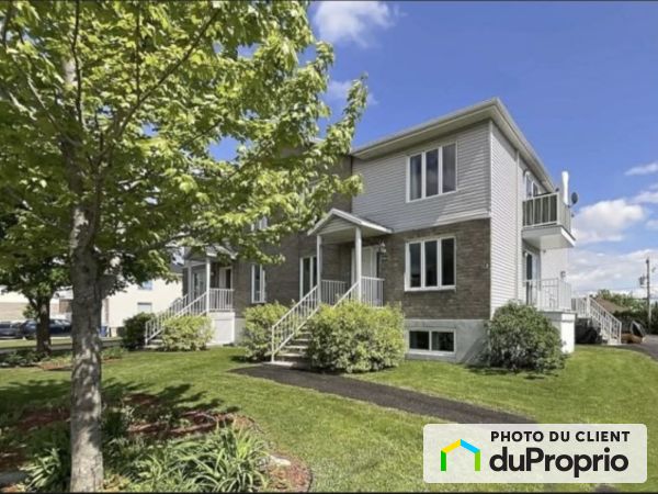 1584, rue Édith, Charlesbourg à vendre