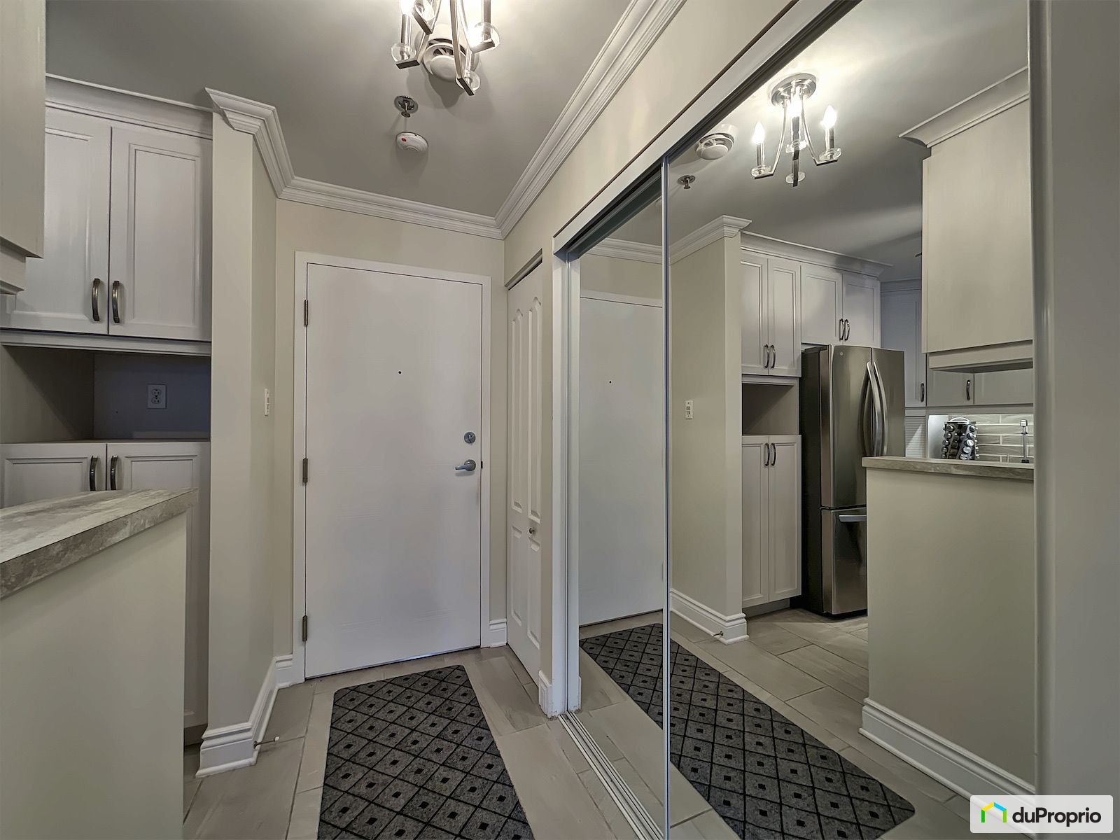 101 72 Boulevard Des Hauts Boi — photo 1
