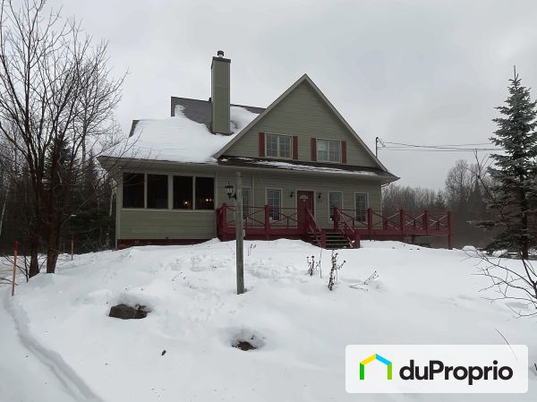 276, chemin de la Martine, Petite-Rivière-St-François à vendre