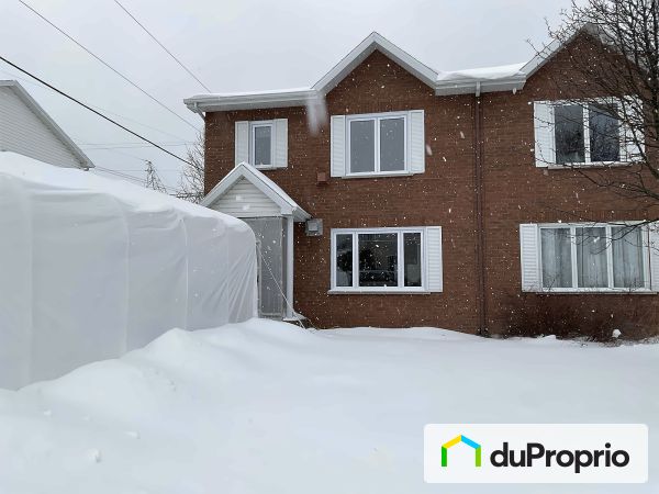274 rue du Chevrèfeuille, St-Nicolas for sale