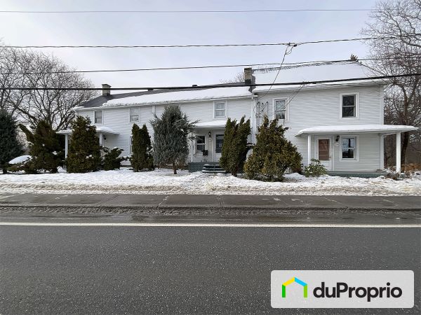 2058-2062-2066 rue Richelieu, Beloeil for sale