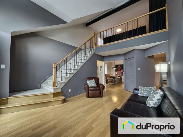 3-30 rue de l'Aviron, Gatineau (Hull) for sale