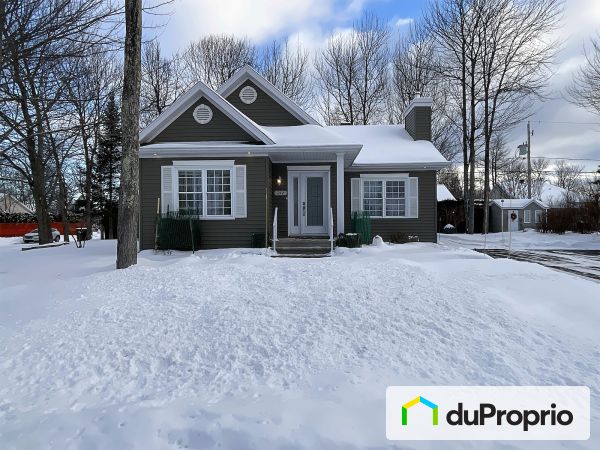 212 rue des Pics-Bois, St-Rédempteur for sale