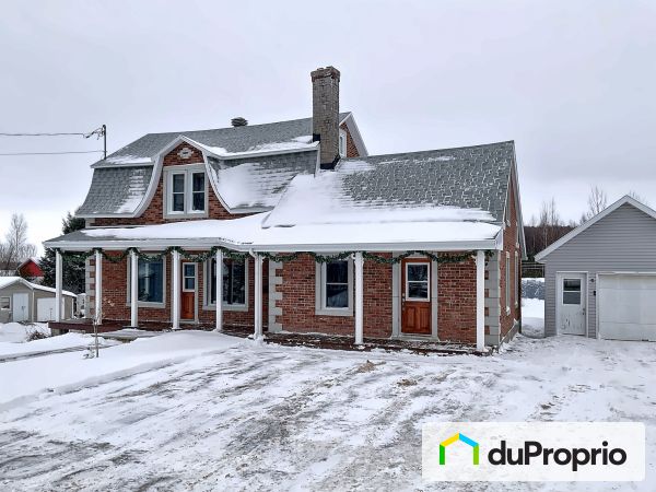 567, rue de l'Accueil, Chesterville à vendre