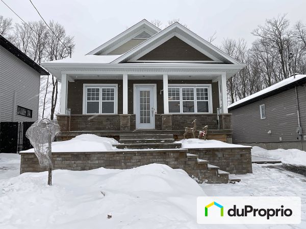 43 avenue des Générations, St-Apollinaire for sale